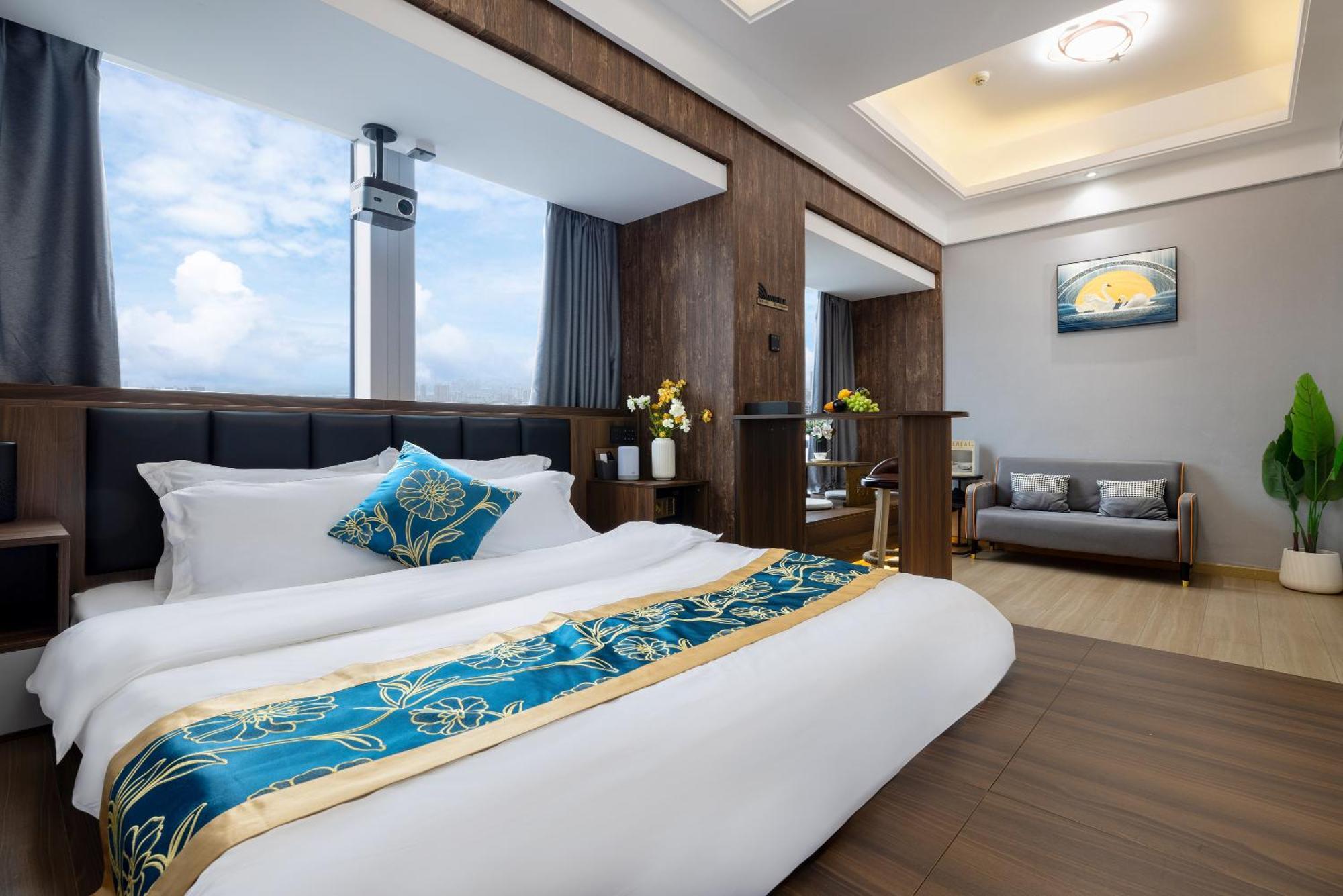 Xingyin Cloudy Hotel Guangzhou Changgang Subway Station - Free Shuttle Bus To Canton Fair Complex During Canton Fair Period Exterior photo